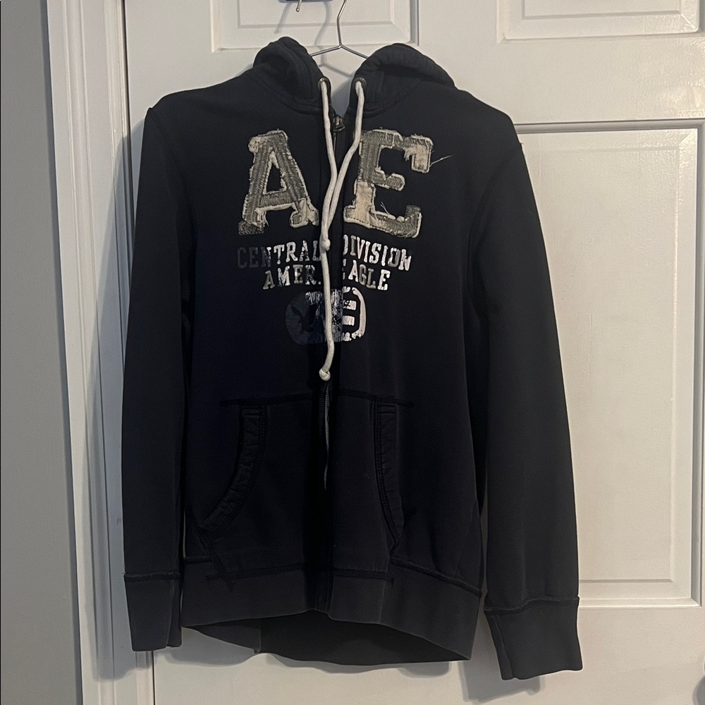 American Eagle Outfitters Vintage Fit Label